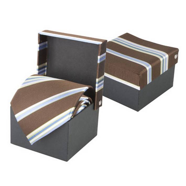 122/ap62524-09_p85rwd4x